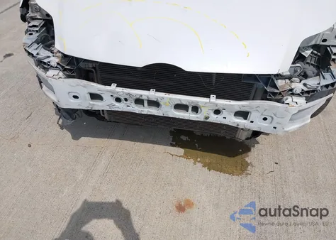 2013 Ford Focus Titanium из США, поврежденный, VIN 1FADP3J27DL163284